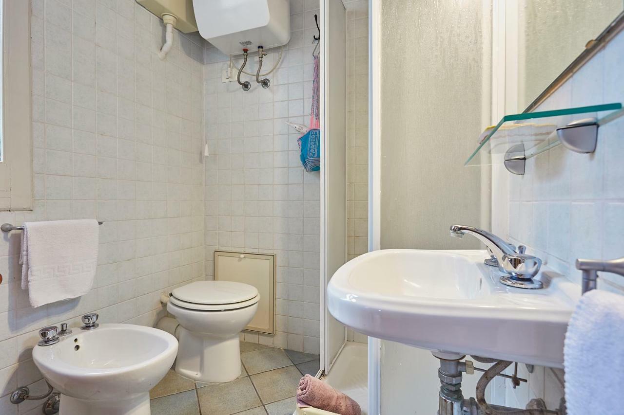 Casuzza Al Politeama Apartment ปาแลร์โม ภายนอก รูปภาพ