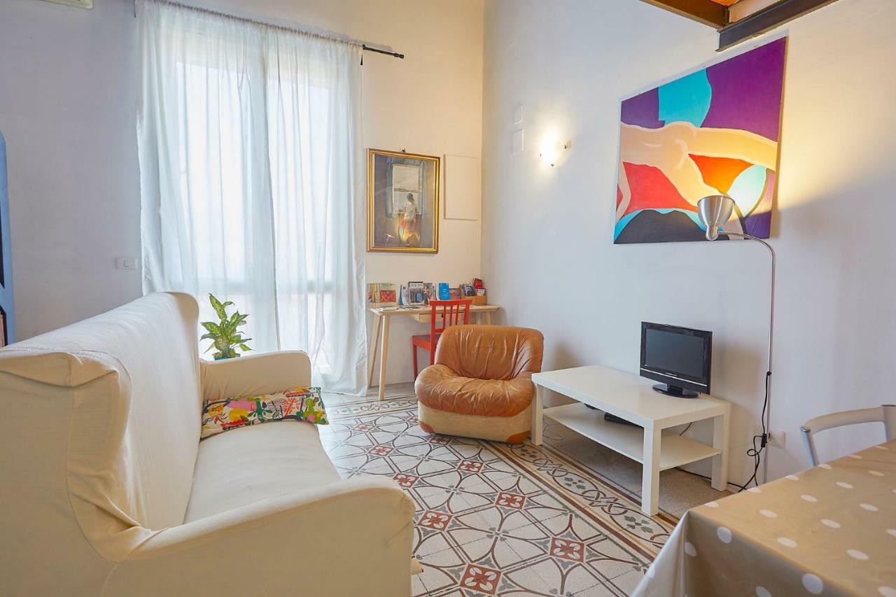 Casuzza Al Politeama Apartment ปาแลร์โม ภายนอก รูปภาพ